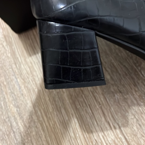 Simply Vera Wang booties . Size 8 New - Picture 7 of 7